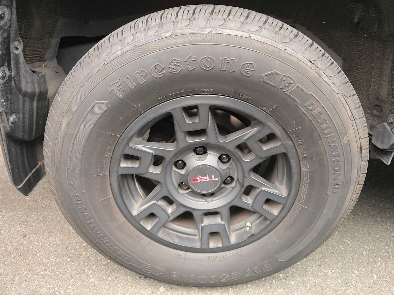 Used 2021 Toyota 4Runner TRD Off-Road Premium w/ Moonroof Package AWD/4WD image 4