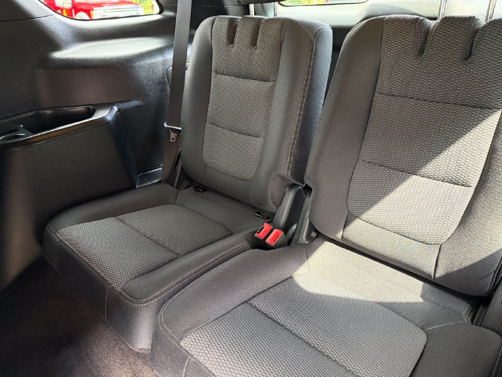 Used 2018 Ford Explorer XLT AWD/4WD image 27