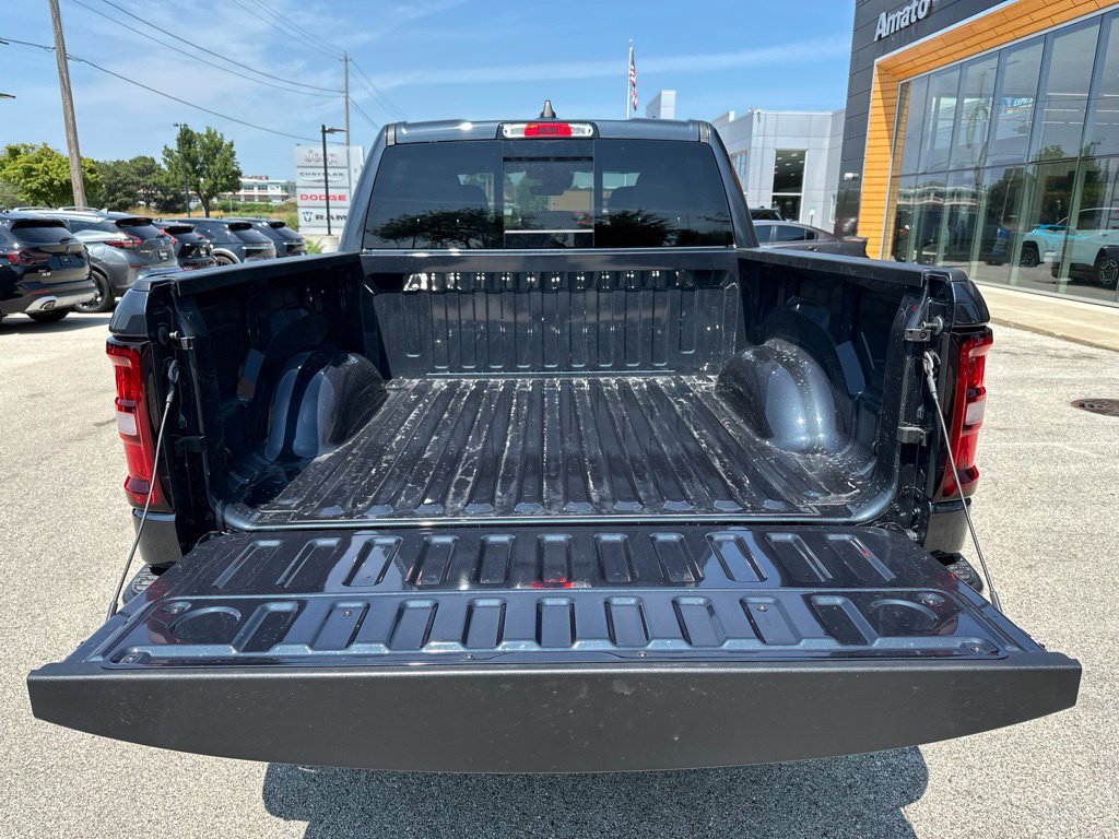 New 2026 RAM 1500 Warlock AWD/4WD image 11