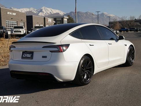 Used 2024 Tesla Model 3 Performance image 11