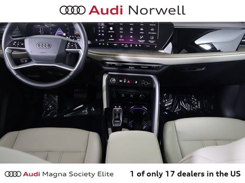Used 2025 Audi Q5 Premium w/ Convenience Package AWD/4WD image 25