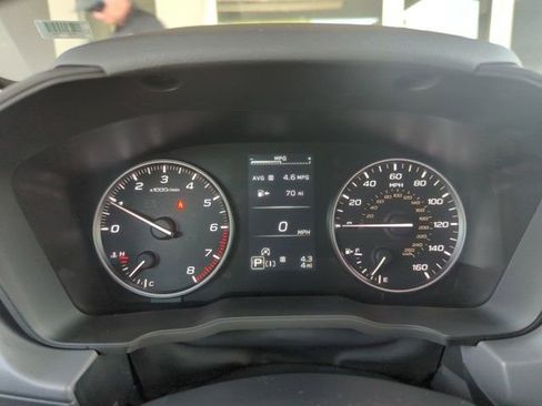 Used 2025 Subaru Crosstrek 2.0i Premium image 20