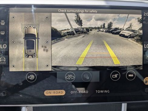 Certified 2025 Land Rover Range Rover SE AWD/4WD image 20
