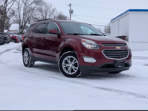 Used 2017 Chevrolet Equinox LT w/ Convenience Package image 1