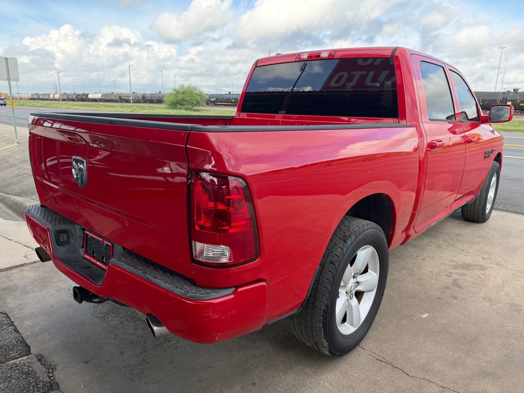 Used 2014 RAM 1500 Express RWD image 14