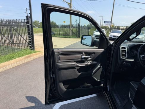 Used 2021 RAM 1500 Laramie w/ Sport Appearance Package AWD/4WD image 31
