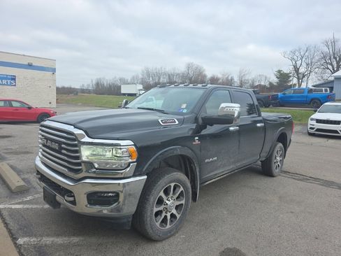 Used 2024 RAM 2500 Limited w/ Towing Technology Group image 1