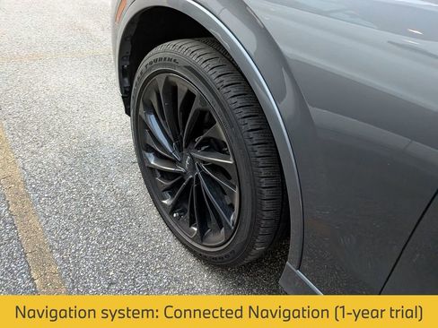 Used 2025 Lincoln Aviator Reserve w/ Jet Appearance Package image 6