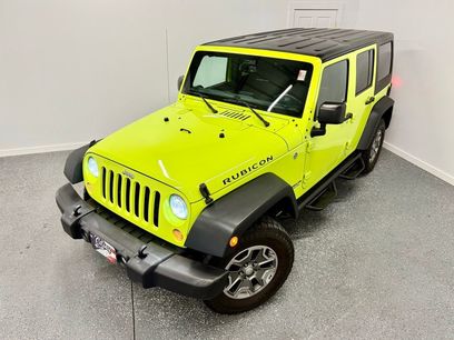 Used 2017 Jeep Wrangler Unlimited Rubicon w/ Connectivity Group