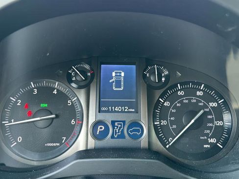 Used 2018 Lexus GX 460 Premium w/ Premium Package AWD/4WD image 21