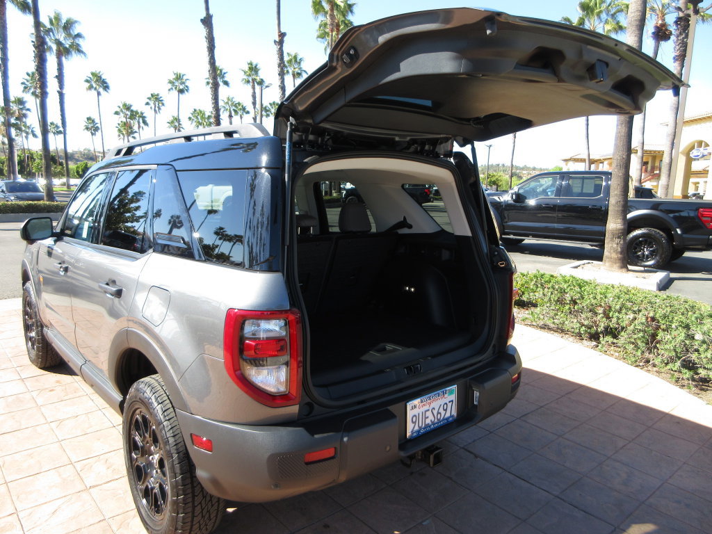 Certified 2025 Ford Bronco Sport Badlands w/ Badlands Tech Package AWD/4WD image 28