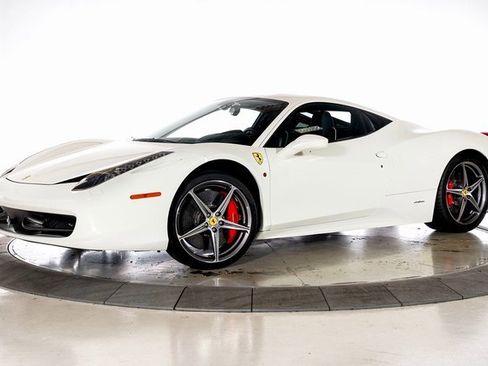 Used 2012 Ferrari 458 Italia Coupe image 1
