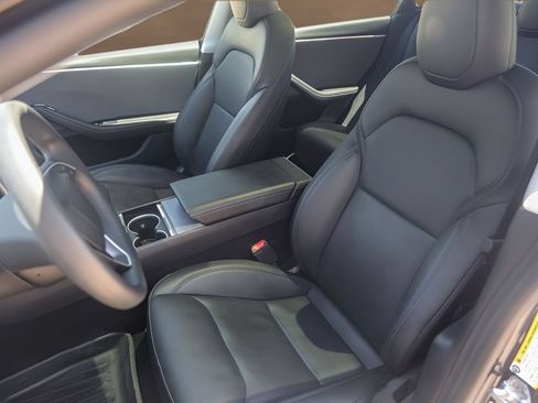 Used 2025 Tesla Model 3 Long Range RWD image 7