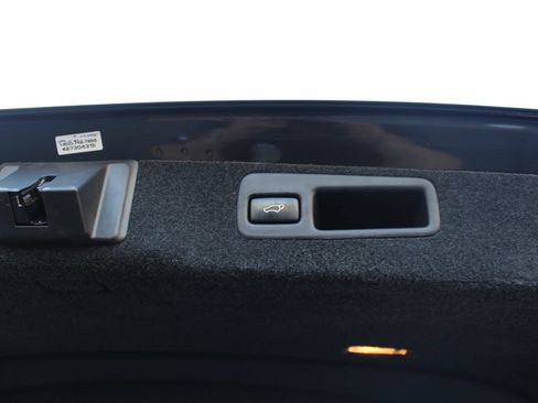 Used 2011 Lexus RX 450h 2WD w/ Premium Pkg image 35