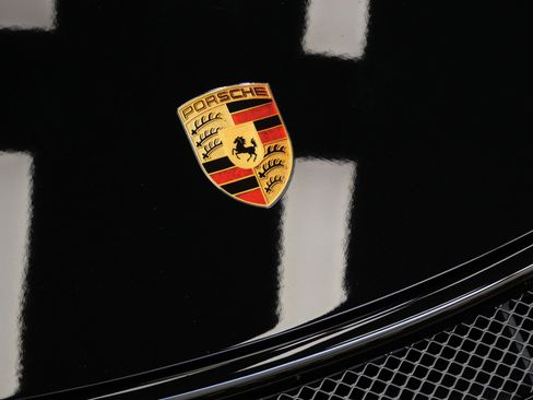 Used 2019 Porsche 911 Speedster RWD image 52