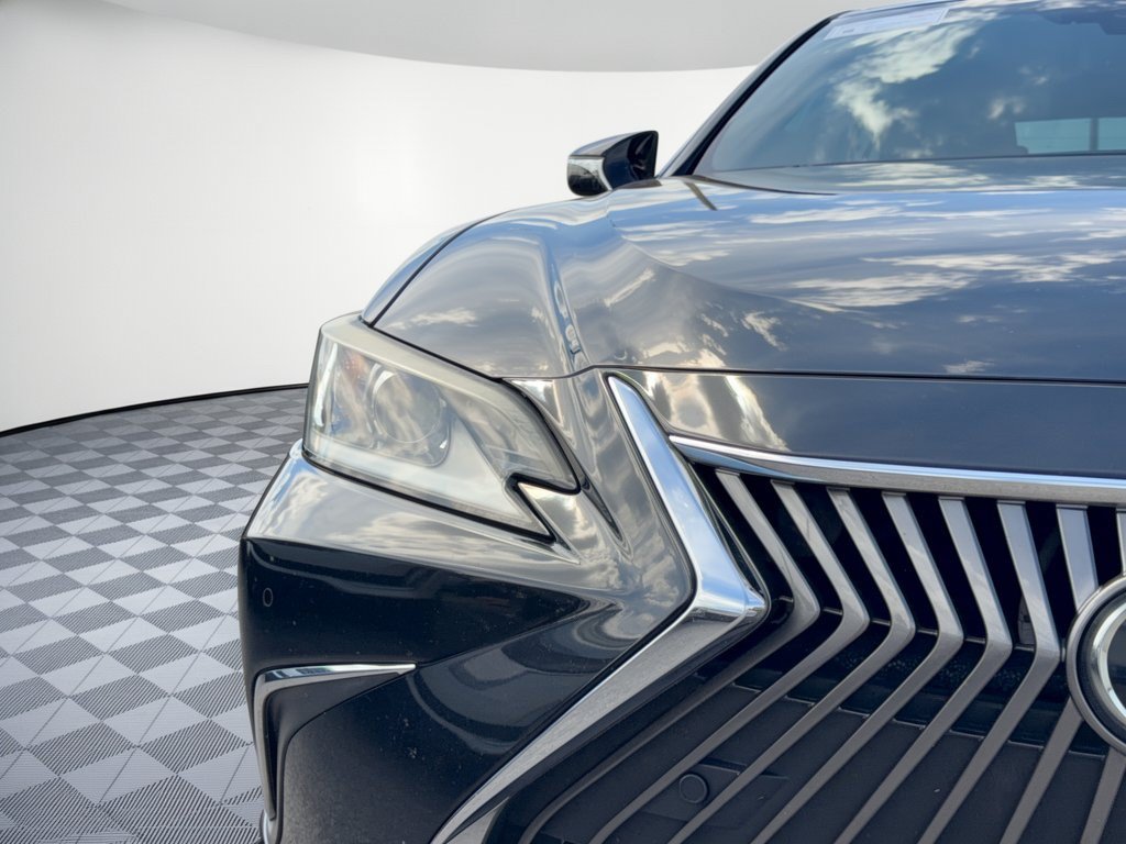 Used 2019 Lexus ES 350 w/ Premium Package FWD image 12