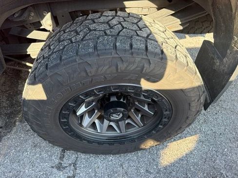 Used 2019 Ford F250 4x4 Crew Cab Super Duty image 11