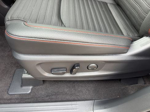 New 2026 Nissan Pathfinder Rock Creek w/ Rock Creek Premium Package AWD/4WD image 15