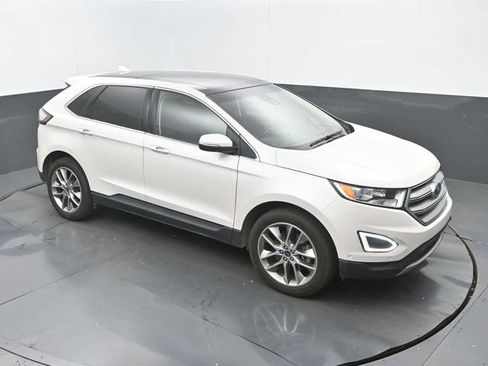 Used 2015 Ford Edge Titanium w/ Equipment Group 302A FWD image 13
