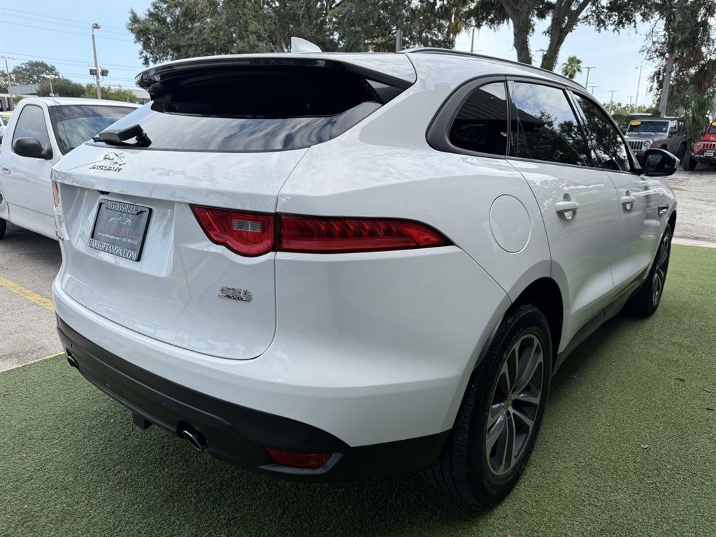 Used 2018 Jaguar F-PACE Premium AWD/4WD image 6