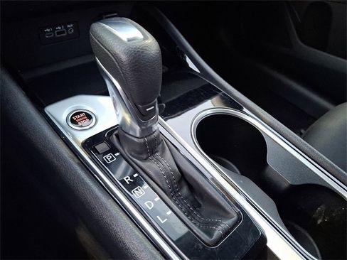 Used 2024 Nissan Altima 2.5 SV image 20