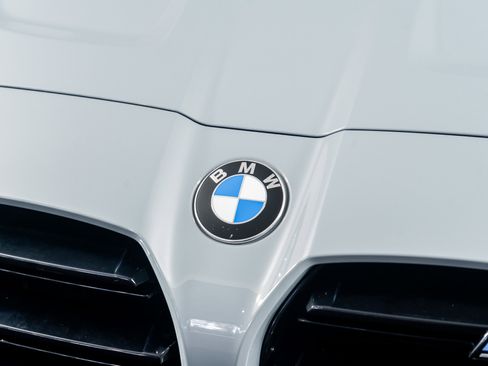 Used 2024 BMW M3 Competition w/ Executive Package image 26