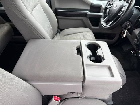 Used 2016 Ford F150 XLT w/ Equipment Group 301A Mid AWD/4WD image 18