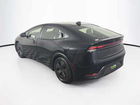 Used 2026 Toyota Prius LE FWD image 5