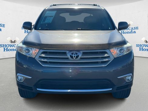 Used 2013 Toyota Highlander Limited image 10