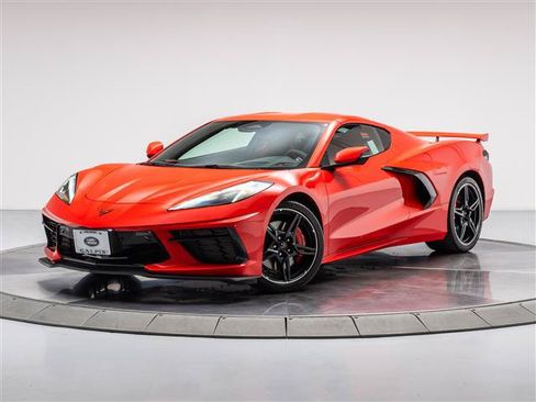 Used 2025 Chevrolet Corvette Stingray Preferred Cpe w/ Z51 Performance Package RWD image 1