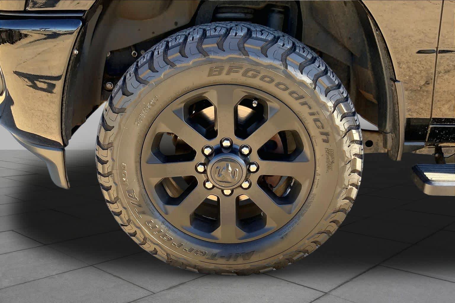 Used 2024 RAM 2500 Laramie w/ Night Edition AWD/4WD image 10