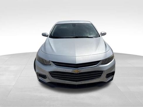 Used 2016 Chevrolet Malibu LT image 7