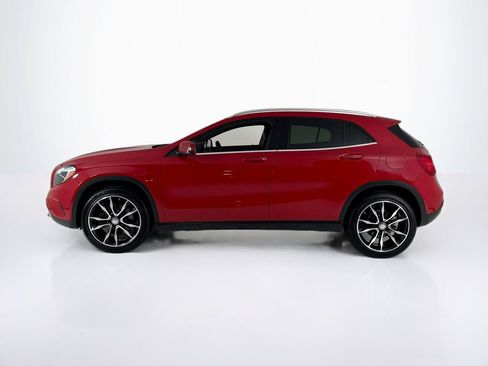 Used 2017 Mercedes-Benz GLA 250 image 2