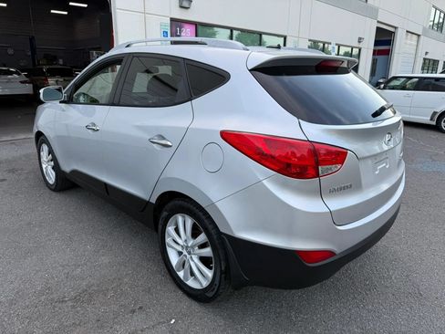 Used 2012 Hyundai Tucson Limited FWD image 12