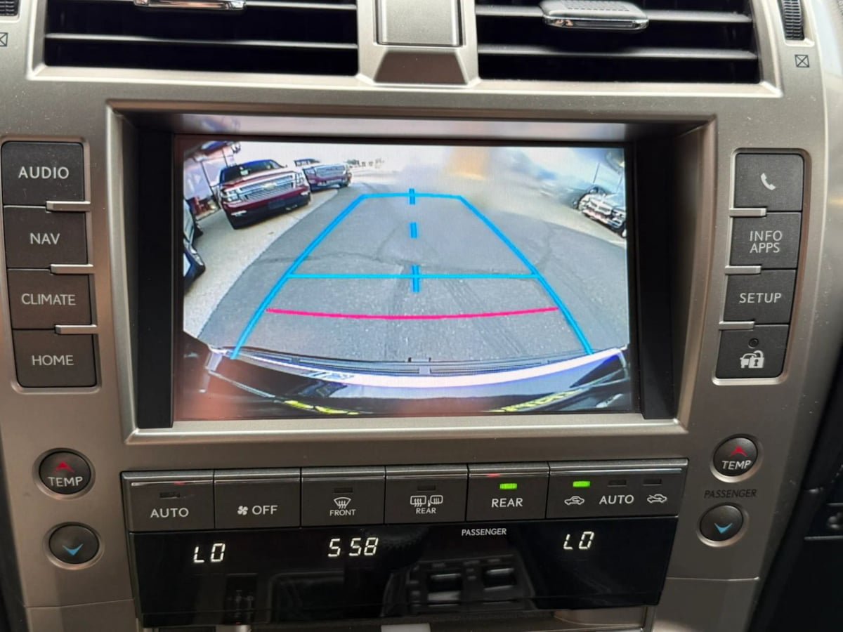 Used 2014 Lexus GX 460 w/ Premium Package AWD/4WD image 57