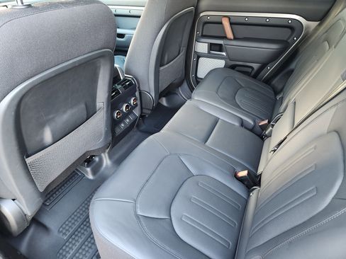 Certified 2024 Land Rover Defender 130 X image 30