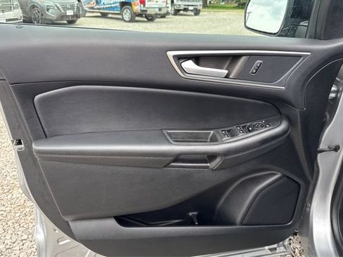 Used 2023 Ford Edge SEL w/ Convenience Package AWD/4WD image 19