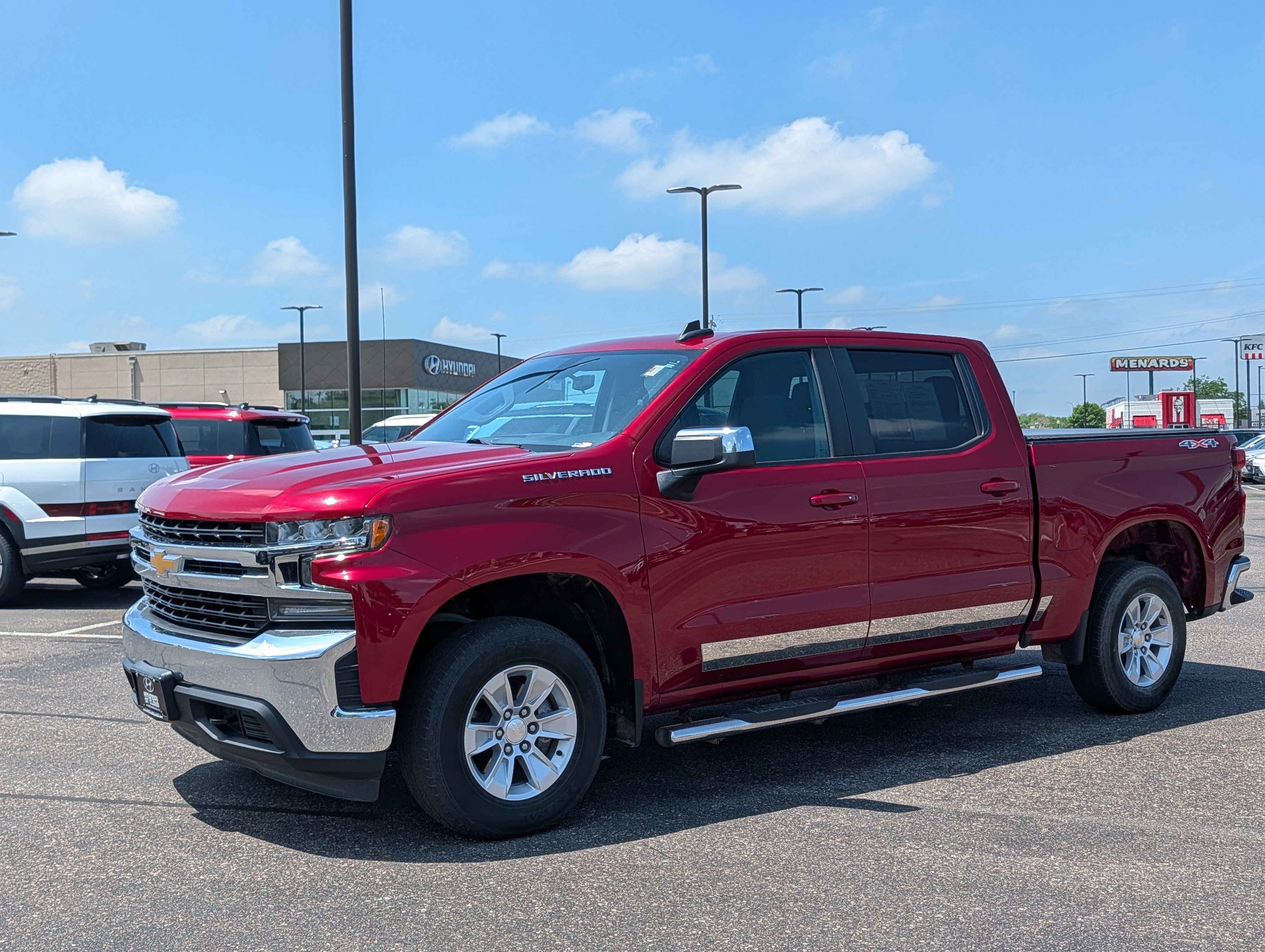 Used 2021 Chevrolet Silverado 1500 LT AWD/4WD image 1