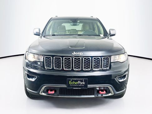 Used 2018 Jeep Grand Cherokee Limited w/ Trailer Tow Group IV RWD image 2