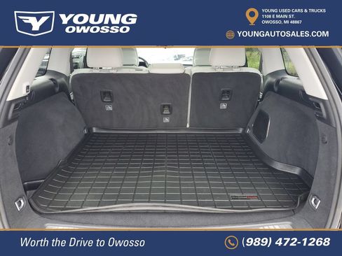 Used 2022 Jeep Grand Cherokee Overland w/ Luxury Tech Group IV AWD/4WD image 32