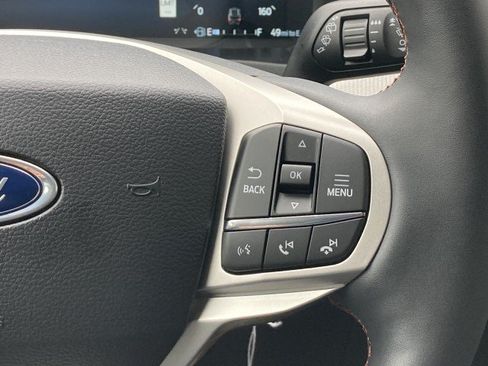 New 2026 Ford Explorer Active w/ Active Comfort Package AWD/4WD image 13