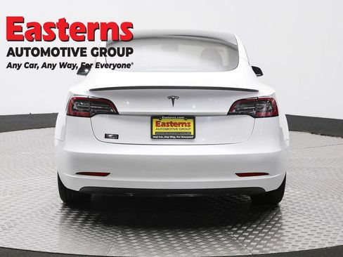 Used 2021 Tesla Model 3 Standard Range Plus image 6