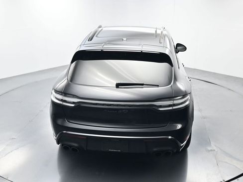 Certified 2024 Porsche Macan GTS AWD/4WD image 39