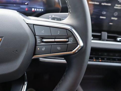 New 2026 Chevrolet Equinox LT w/ Convenience Package II image 6