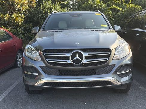 Used 2017 Mercedes-Benz GLE 350 4MATIC image 2
