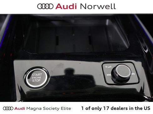 New 2026 Audi Q3 quattro 2.0T AWD/4WD image 3