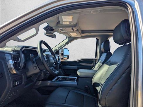 Used 2024 Ford F250 Lariat w/ Lariat Ultimate Package image 9