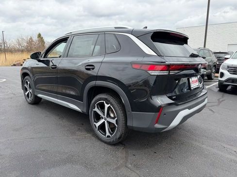 New 2026 Volkswagen Tiguan SE AWD/4WD image 4