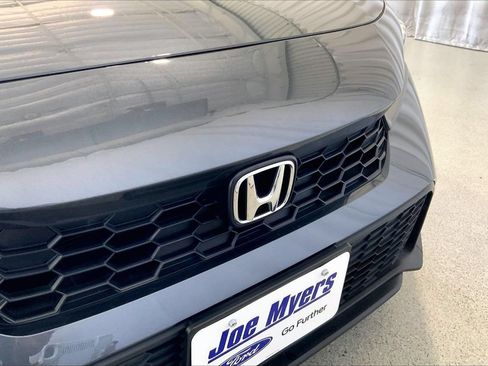 Used 2026 Honda Civic Sport image 30