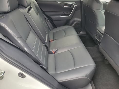 Certified 2022 Toyota RAV4 XLE Premium image 15